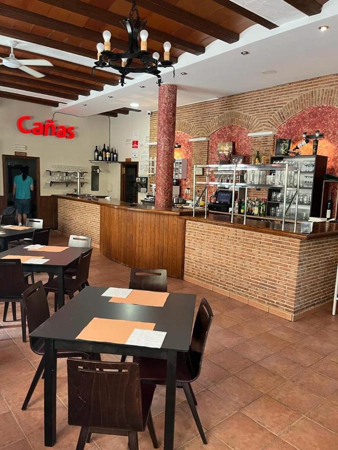 Hostal Restaurante Andra Rio Madera 外观 照片
